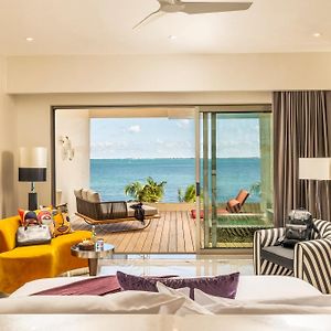 Ultra Suite 1 King Bed